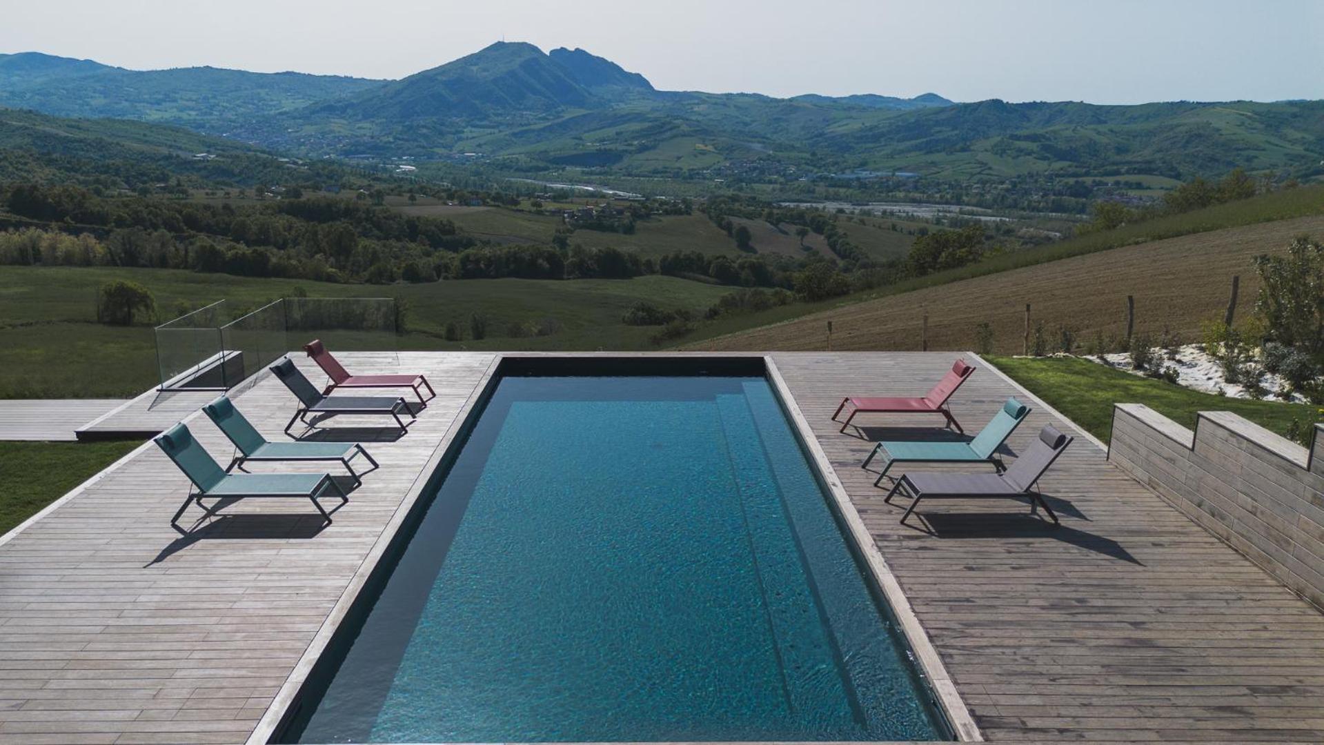 Palazzo Serre - Natura & Piscina Сан Лео Екстериор снимка